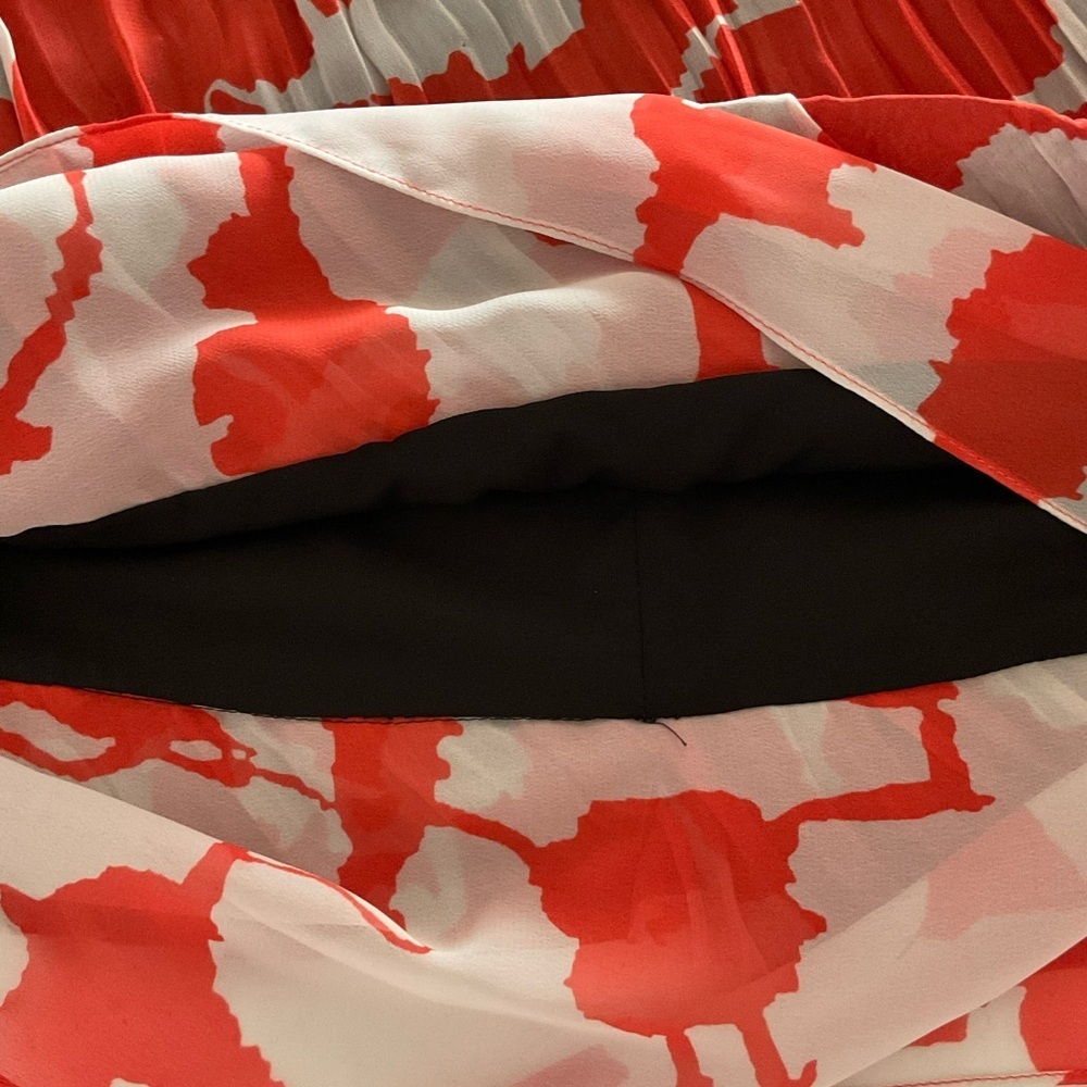Diane Von Furstenberg “Akeelah” Dress Mini Red-Orange/Black Floral Ruched Size 6 - Picture 10 of 14